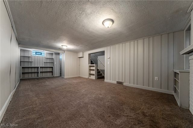 3601 Tullamore Road, University Heights, OH 44118