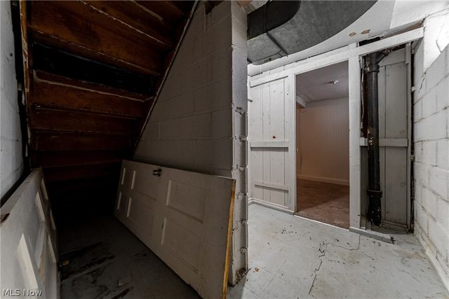 3601 Tullamore Road, University Heights, OH 44118