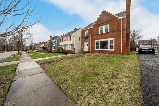 3601 Tullamore Road, University Heights, OH 44118