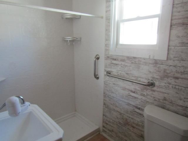 615 Glenwood Avenue, Owosso, MI 48867