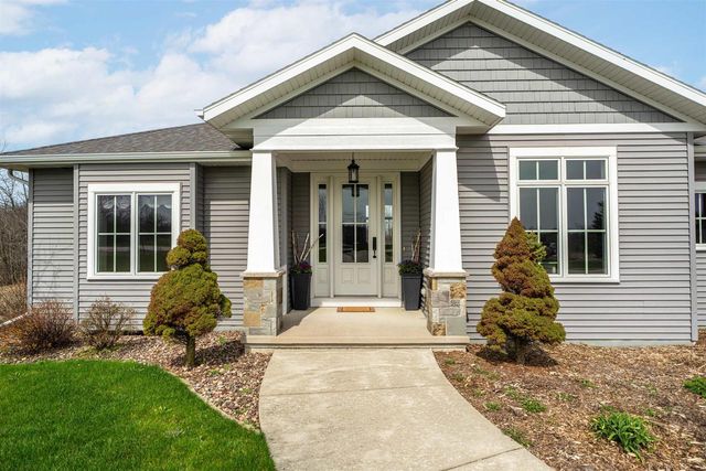 W3869 GARDEN DRIVE, Eden, WI 53019