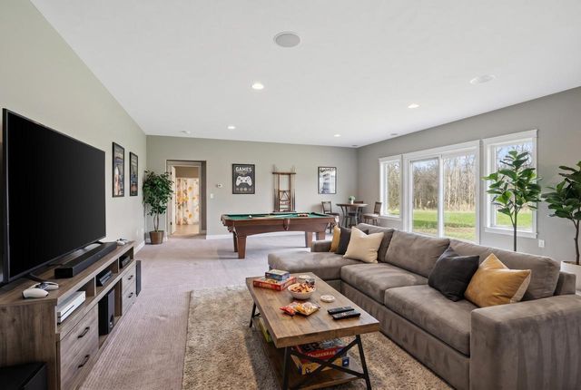 W3869 GARDEN DRIVE, Eden, WI 53019