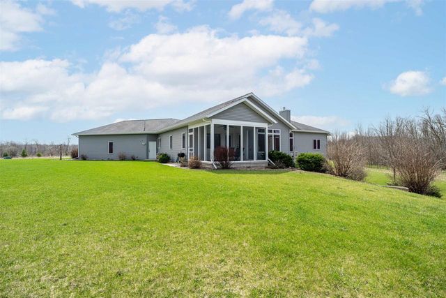 W3869 GARDEN DRIVE, Eden, WI 53019