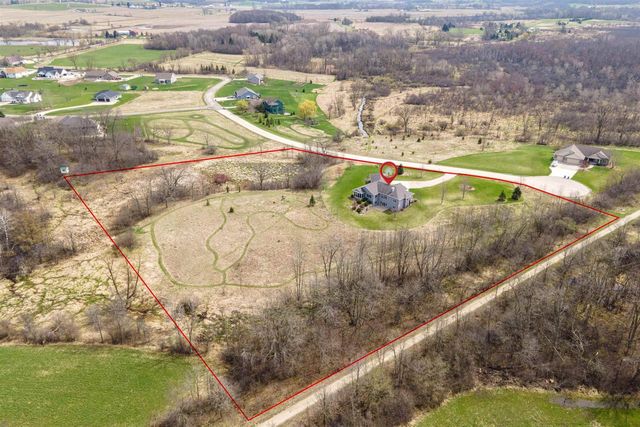 W3869 GARDEN DRIVE, Eden, WI 53019