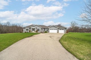 W3869 GARDEN DRIVE, Eden, WI 53019