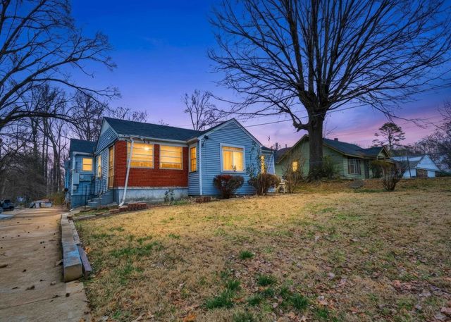 12 E PEEBLES RD, Memphis, TN 38109