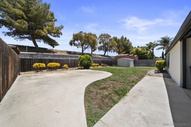 801 Broadview St, Spring Valley, CA 91977