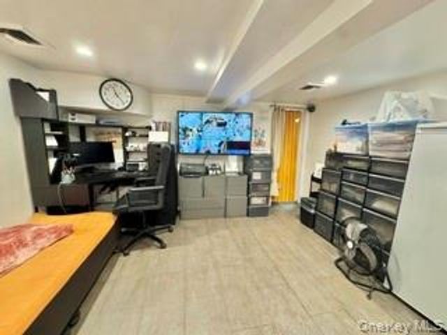 14920 41st Avenue, Flushing, NY 11355