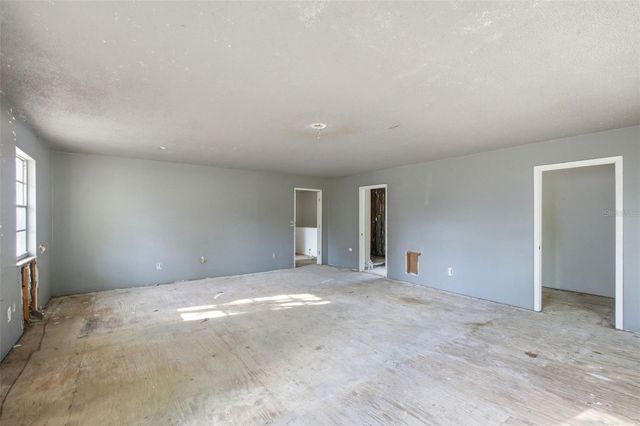 2805 NE 24TH COURT, Ocala, FL 34470