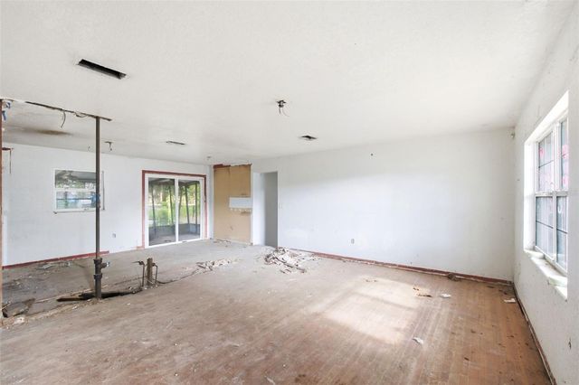 2805 NE 24TH COURT, Ocala, FL 34470