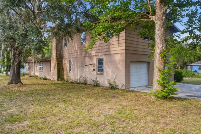 2805 NE 24TH COURT, Ocala, FL 34470