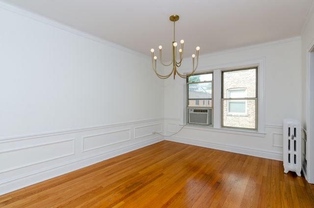 407 S East Avenue 2, Oak Park, IL 60302