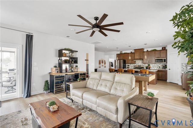7683 Autumn Leaves Ln, New Kent, VA 23124