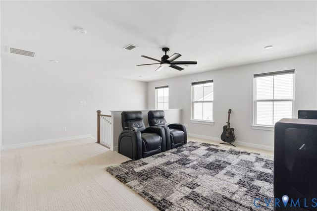 7683 Autumn Leaves Ln, New Kent, VA 23124