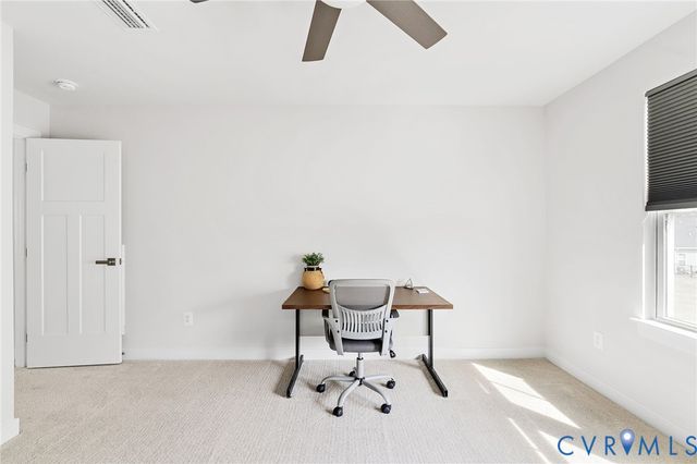 7683 Autumn Leaves Ln, New Kent, VA 23124