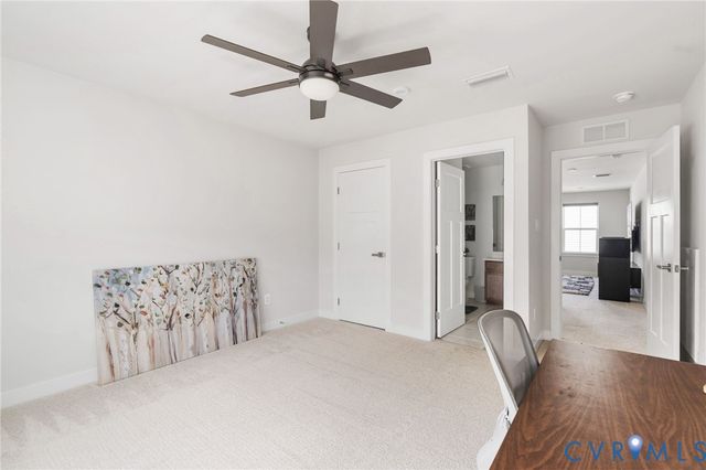 7683 Autumn Leaves Ln, New Kent, VA 23124