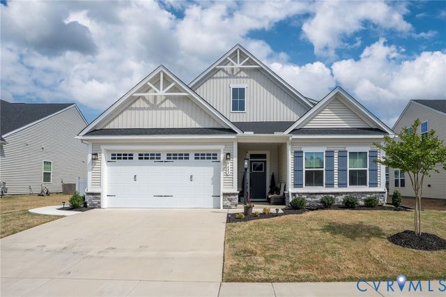 7683 Autumn Leaves Ln, New Kent, VA 23124