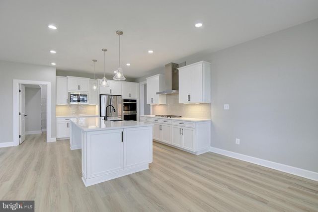 908 MIDBROOK LN, Bowie, MD 20716