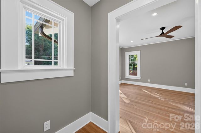 217 Norwood Street SW, Lenoir, NC 28645