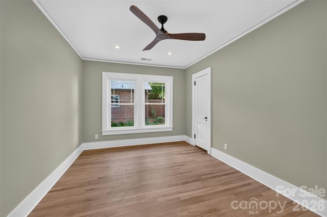 217 Norwood Street SW, Lenoir, NC 28645