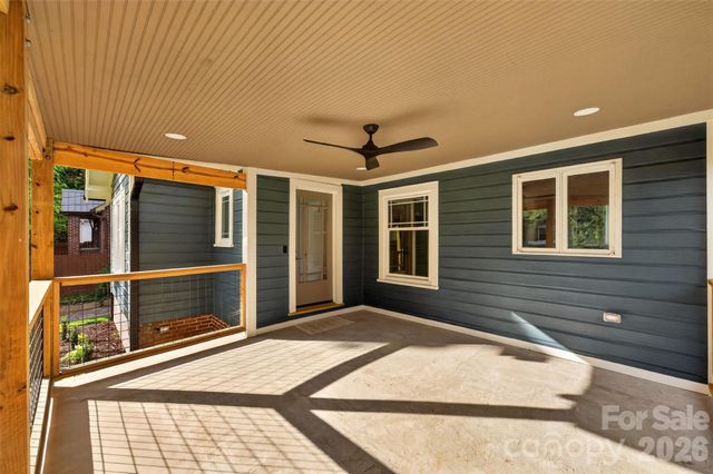 217 Norwood Street SW, Lenoir, NC 28645