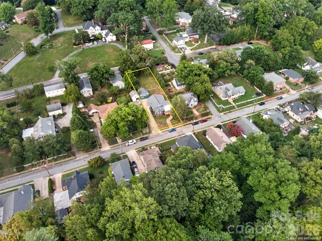 217 Norwood Street SW, Lenoir, NC 28645