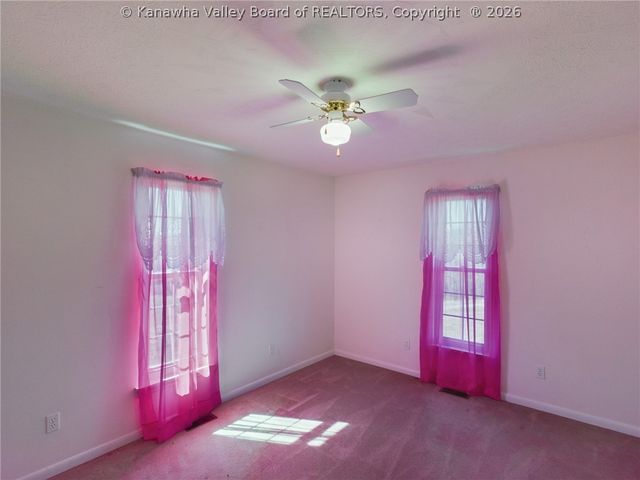 772 Fairview Lane, Given, WV 25245