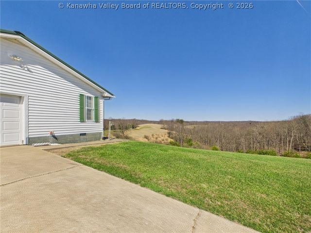 772 Fairview Lane, Given, WV 25245