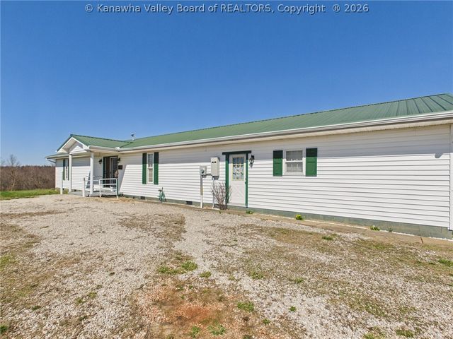 772 Fairview Lane, Given, WV 25245