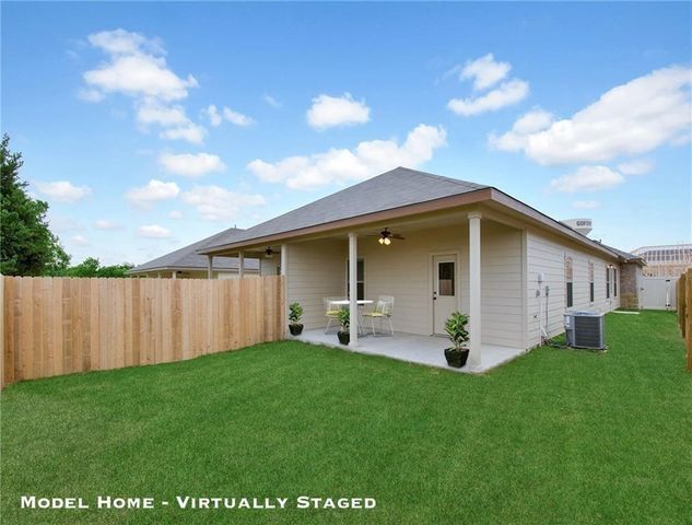 265 Joanne LOOP A, Buda, TX 78610