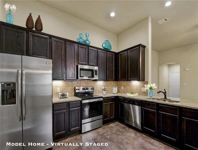 265 Joanne LOOP A, Buda, TX 78610