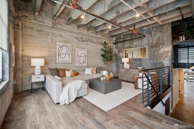 73 Sumner Street 101, San Francisco, CA 94103