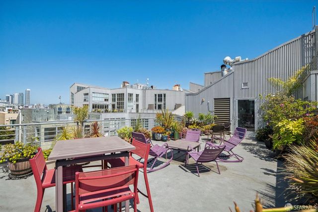 73 Sumner Street 101, San Francisco, CA 94103
