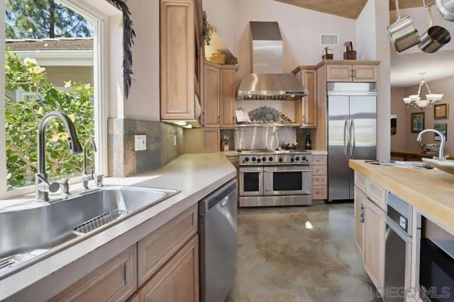 3019 Calle Allejandro, Jamul, CA 91935