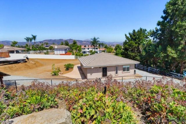 3019 Calle Allejandro, Jamul, CA 91935
