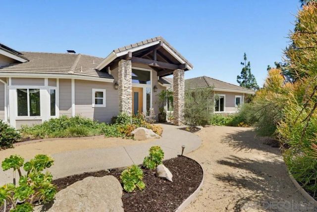 3019 Calle Allejandro, Jamul, CA 91935