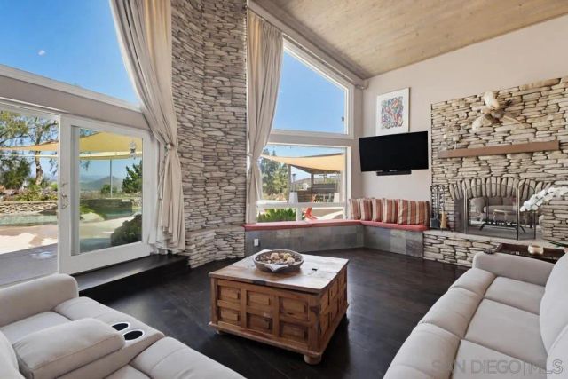 3019 Calle Allejandro, Jamul, CA 91935