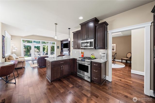 11226 Greystone Drive SW, Lakewood, WA 98499