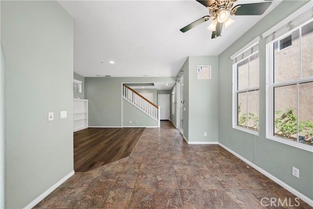 25 Amy Way, Ladera Ranch, CA 92694