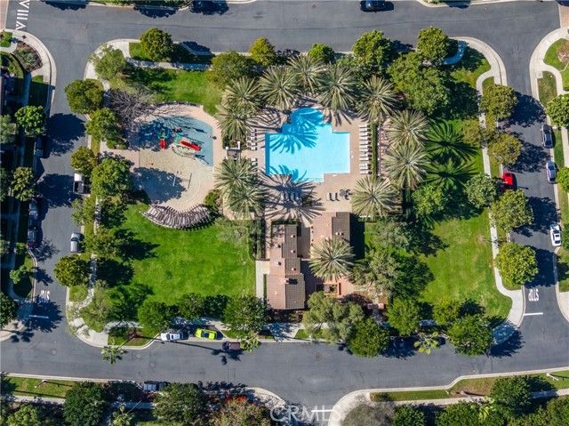 25 Amy Way, Ladera Ranch, CA 92694