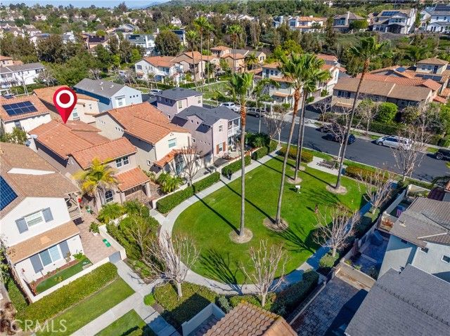 25 Amy Way, Ladera Ranch, CA 92694