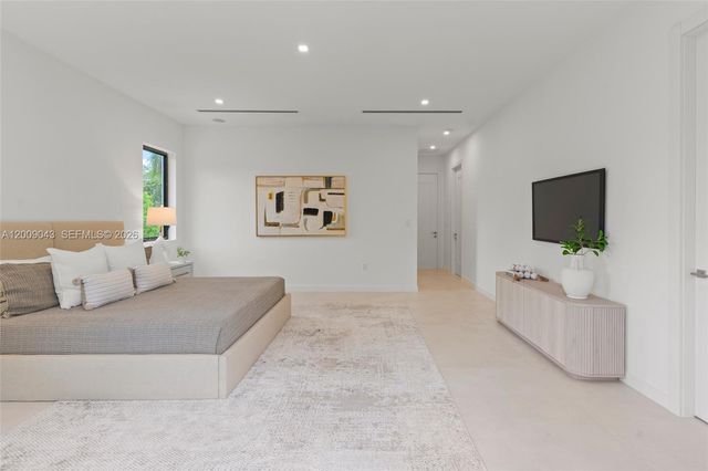 730 Zamora Ave, Coral Gables, FL 33134