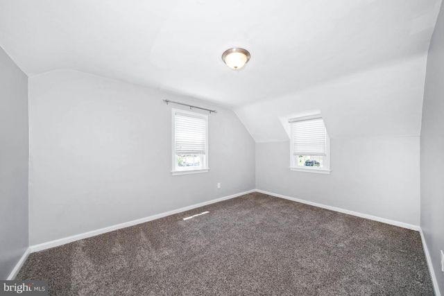 809 WOODSDALE RD, Wilmington, DE 19809