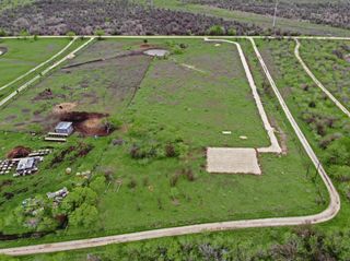 1214 Railroad ST, Maxwell, TX 78656