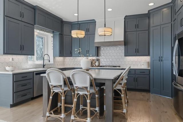 3501 W 150th Street, Leawood, KS 66224