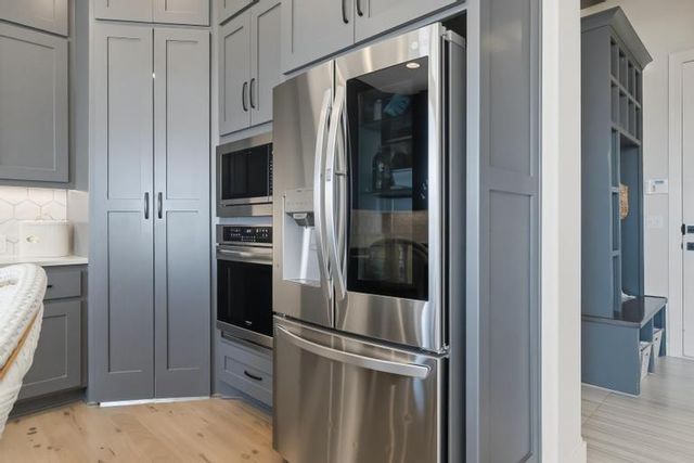 3501 W 150th Street, Leawood, KS 66224