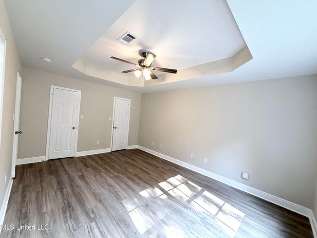 9217 Seahorse Avenue, Ocean Springs, MS 39564