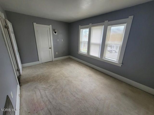 1128 Halstead Street, Toledo, OH 43605
