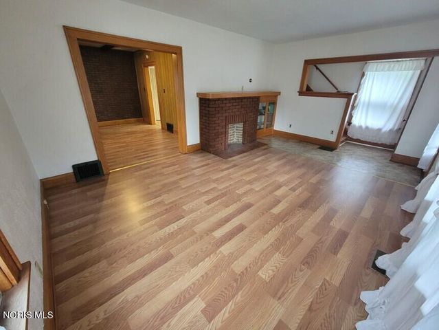 1128 Halstead Street, Toledo, OH 43605