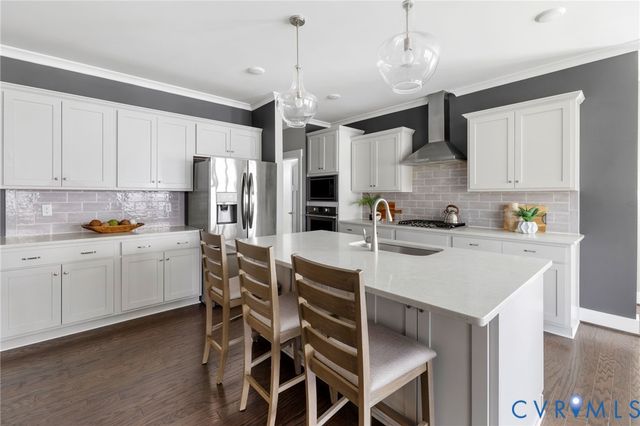 15100 Litton Dr, Midlothian, VA 23112